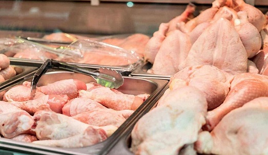 ممنوعیت قطعه بندی مرغ در کشتارگاه های ارومیه