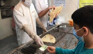 کرونا در نانوایی‌ها و مراکز خرید آذربایجان‌غربی جدی گرفته نمی‌شود